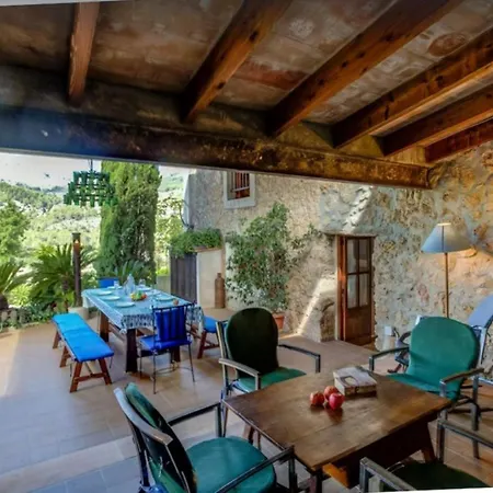 Cerda Villa *