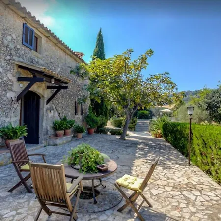 Cerda Villa